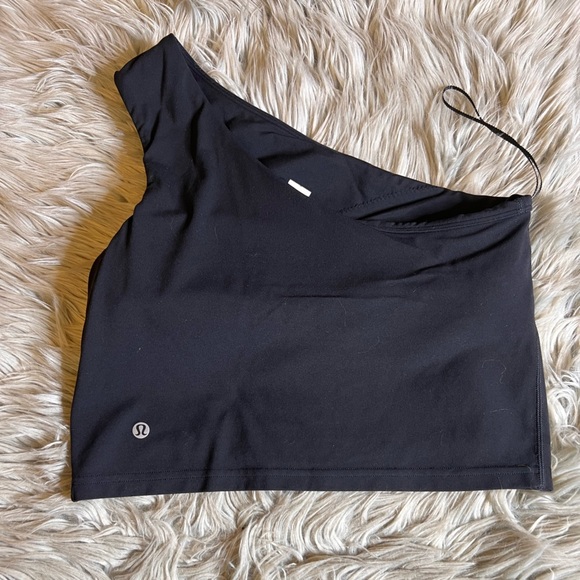 Like new Lululemon asymmetrical set - Picture 8 of 12